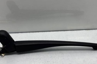 Bras essuie glace arriere PEUGEOT 106 Photo n°1