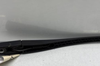 Bras essuie glace arriere PEUGEOT 106