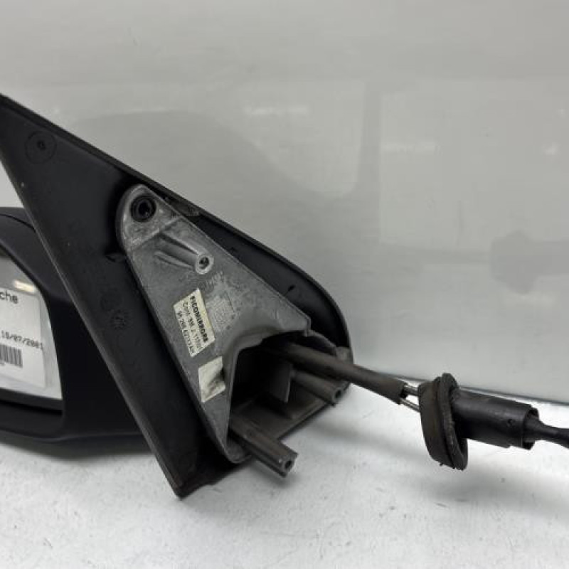 Retroviseur gauche PEUGEOT 106 Photo n°2