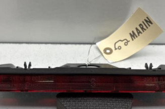 Feu arriere stop central PEUGEOT 106 Photo n°1