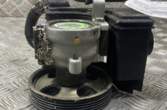 Pompe de direction CITROEN XSARA PICASSO Photo n°1