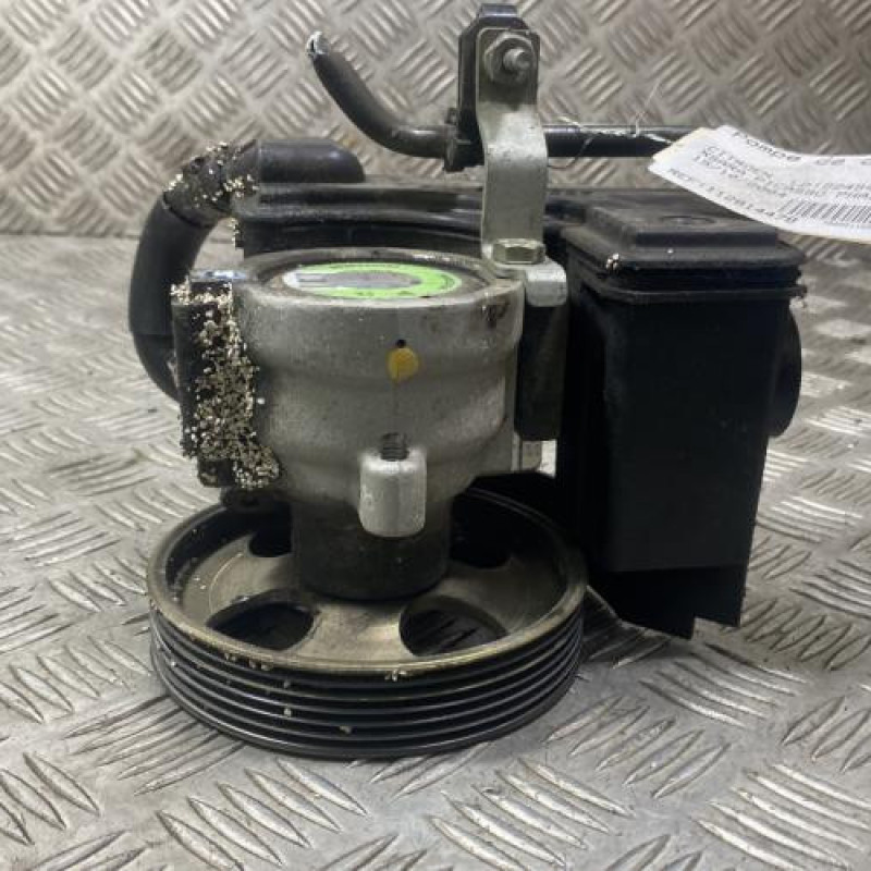 Pompe de direction CITROEN XSARA PICASSO Photo n°1