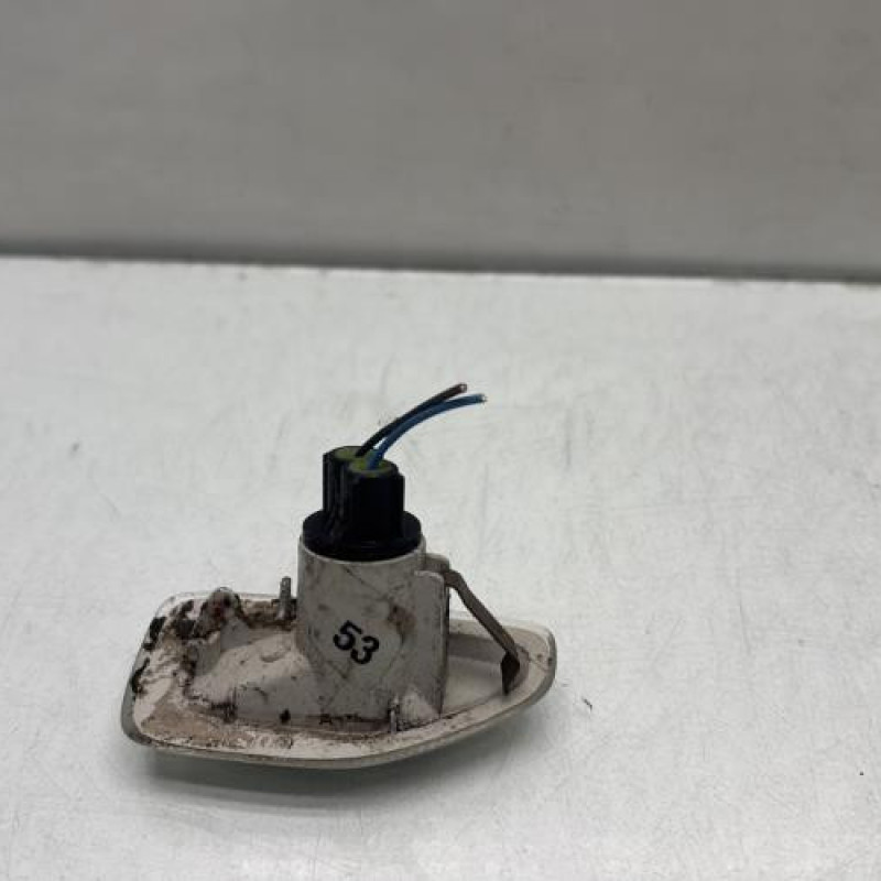 Repetiteur clignotant avant gauche (Feux) DACIA LOGAN MCV 2 Photo n°3