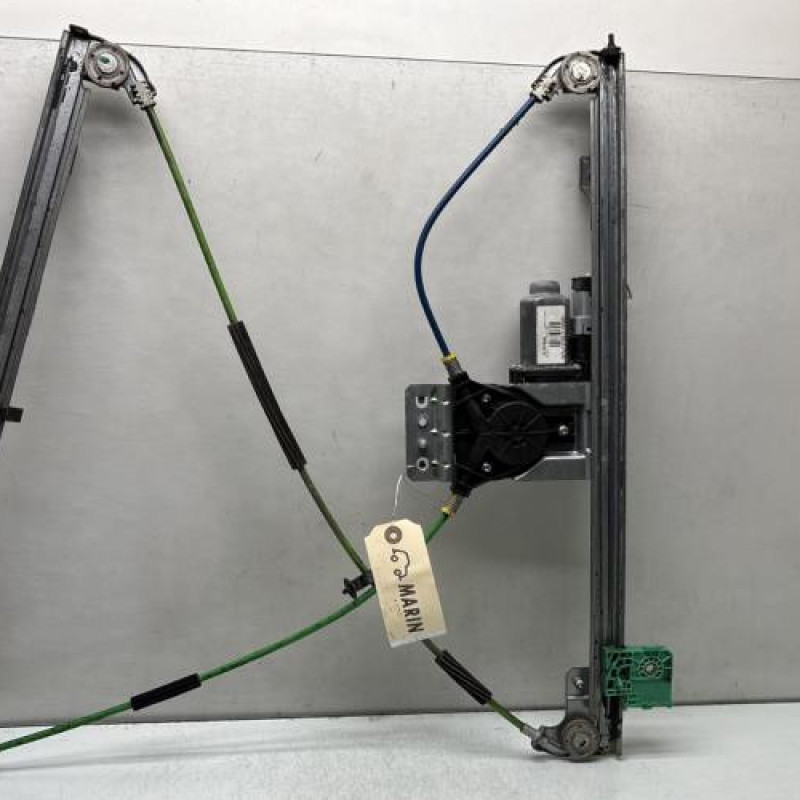 Leve vitre electrique avant gauche PEUGEOT EXPERT 2 Photo n°1