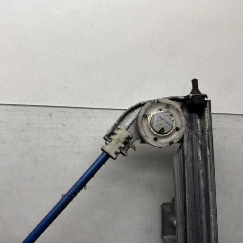 Leve vitre electrique avant gauche PEUGEOT EXPERT 2 Photo n°4