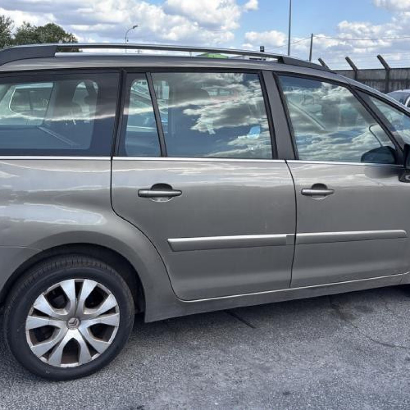 Feu arriere principal gauche (feux) CITROEN C4 GRAND PICASSO 1 Photo n°11