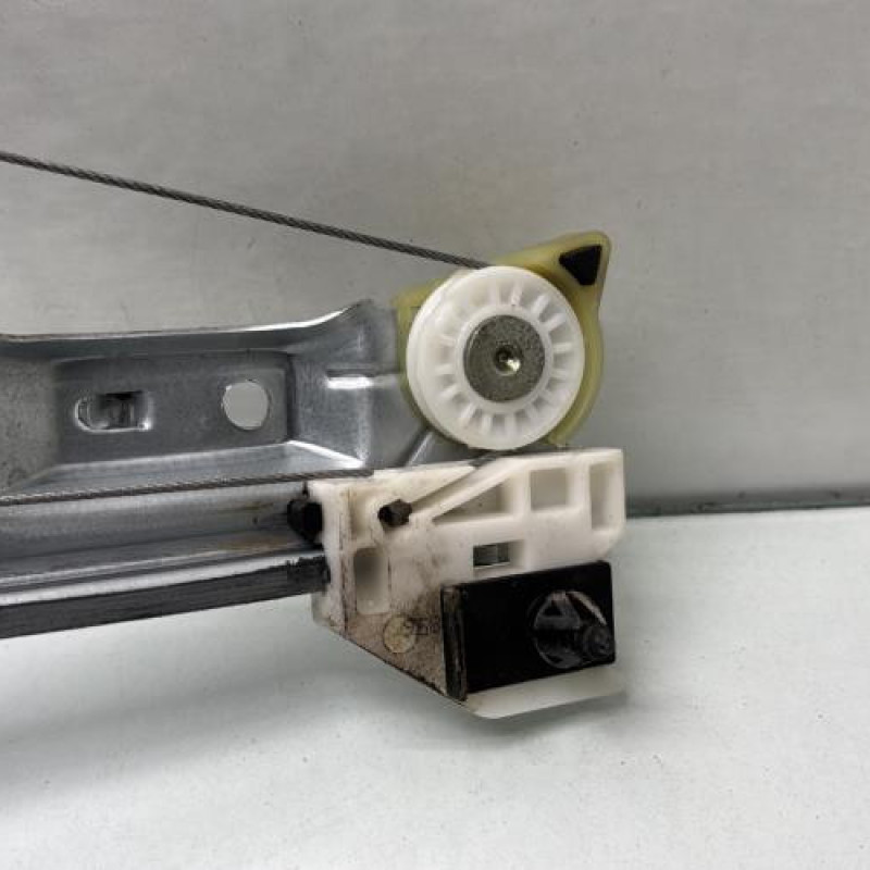 Leve vitre electrique arriere gauche CITROEN C4 GRAND PICASSO 1 Photo n°2