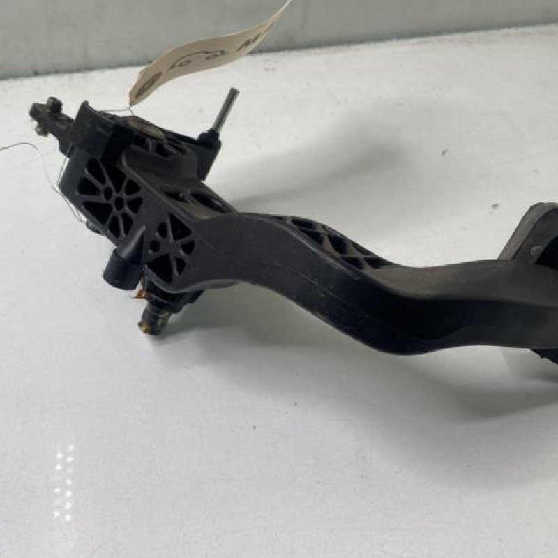 Pedale d'embrayage CITROEN C4 GRAND PICASSO 1 Photo n°3