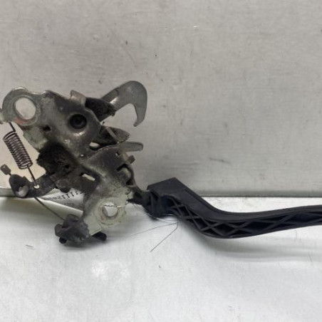 Fermeture de capot PEUGEOT 3008 1