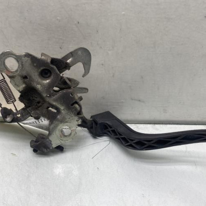 Fermeture de capot PEUGEOT 3008 1 Photo n°3