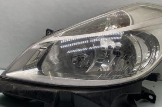 Optique avant principal gauche (feux)(phare) RENAULT CLIO 3 Photo n°1