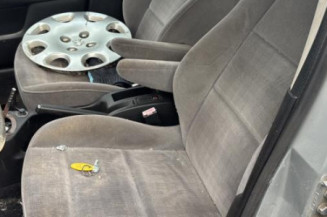 Bras essuie glace arriere PEUGEOT 307