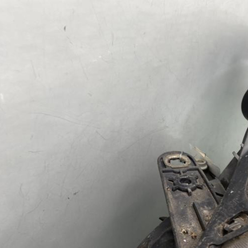 Optique avant principal gauche (feux)(phare) RENAULT CLIO 3 Photo n°4