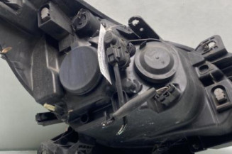 Optique avant principal gauche (feux)(phare) RENAULT CLIO 3