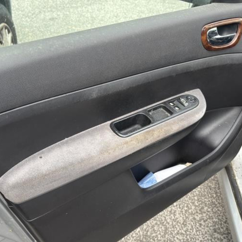 Bras essuie glace arriere PEUGEOT 307 Photo n°17