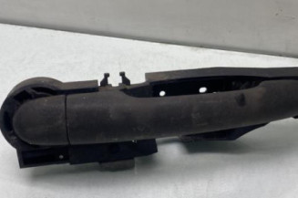 Poignee porte arriere droit RENAULT CLIO 3 Photo n°1