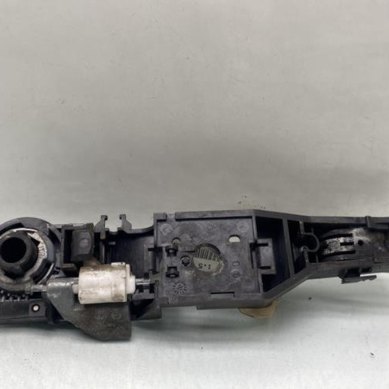 Poignee porte arriere gauche RENAULT CLIO 3 Photo n°3