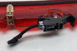 Feu arriere stop central RENAULT CLIO 3