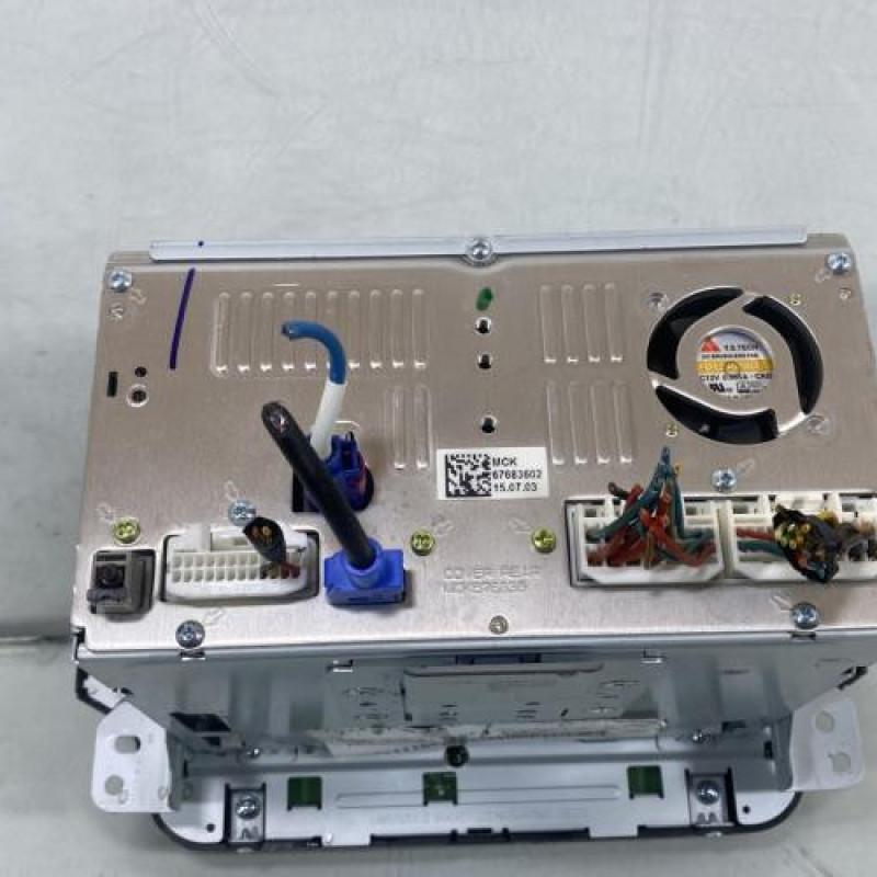 Autoradio d'origine KIA CEE-D 2 Photo n°4