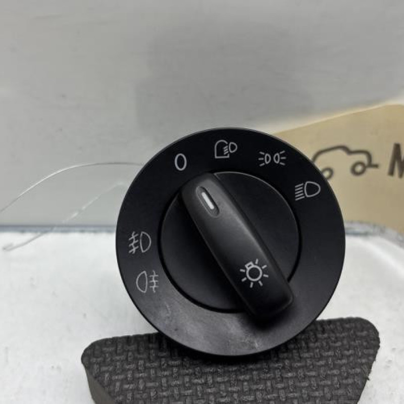 Commande de phare VOLKSWAGEN PASSAT 5 Photo n°1