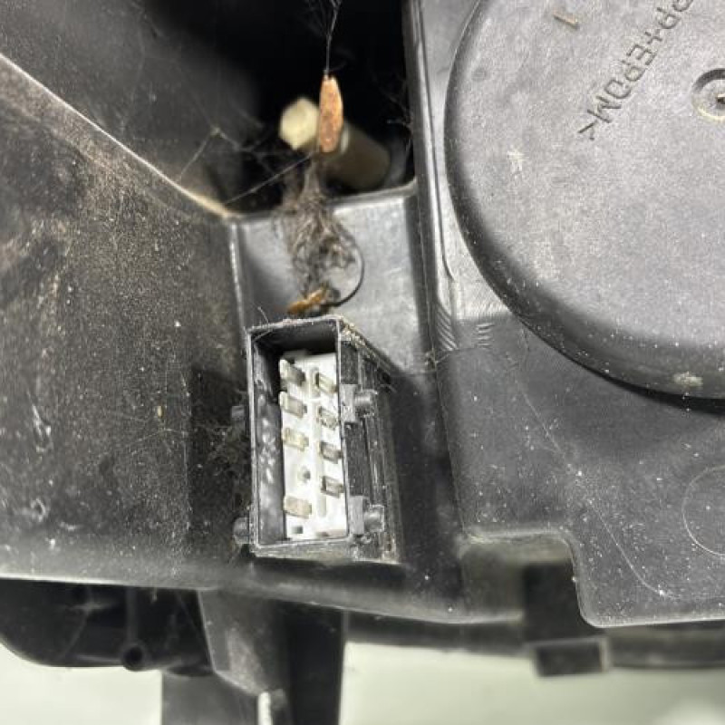 Optique avant principal gauche (feux)(phare) PEUGEOT 407 Photo n°6