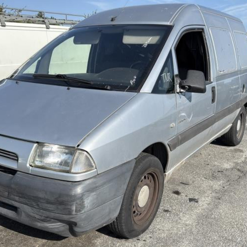 Optique avant secondaire gauche (feux)(clignotant) CITROEN JUMPY 1 Photo n°4