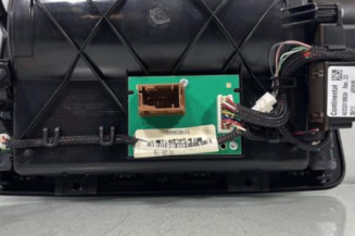 Ecran GPS PEUGEOT 308 1