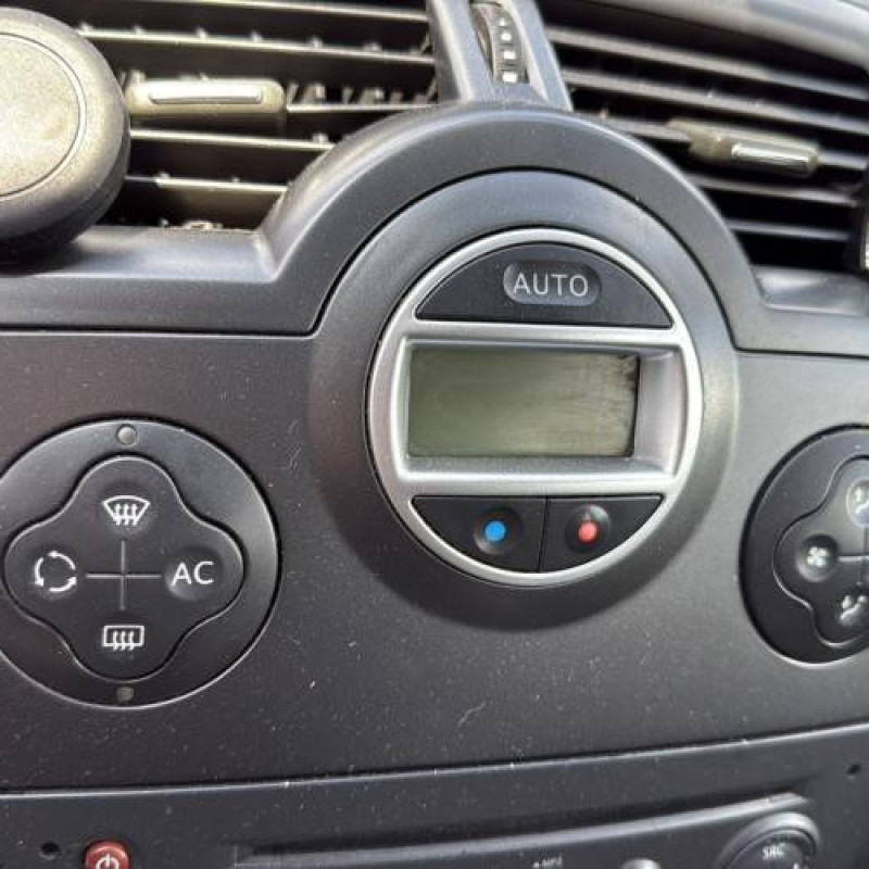 Leve vitre electrique avant gauche RENAULT MEGANE 2 Photo n°18