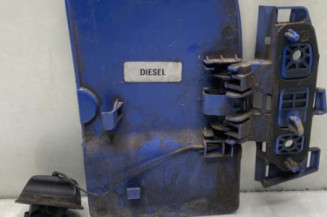 Trappe d'essence RENAULT TRAFIC 2