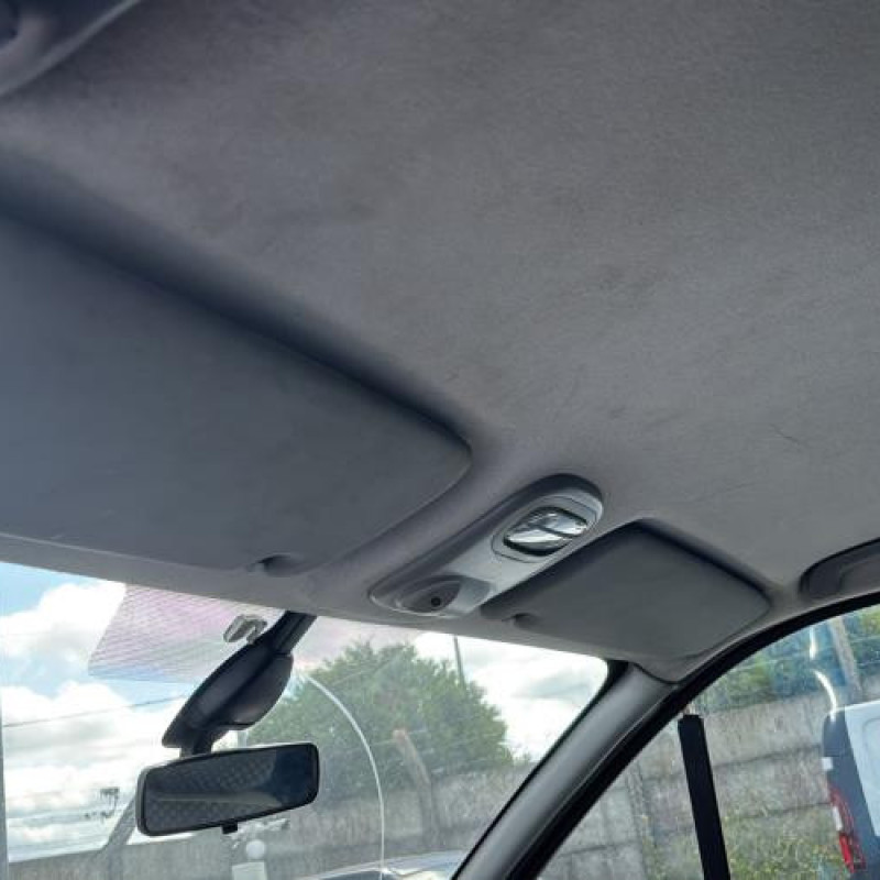 Trappe d'essence RENAULT TRAFIC 2 Photo n°19