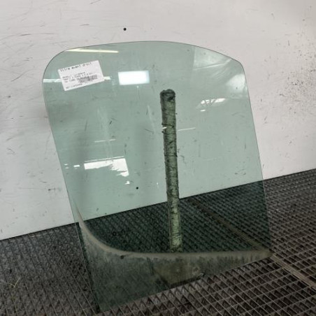 Vitre avant droit RENAULT TRAFIC 2
