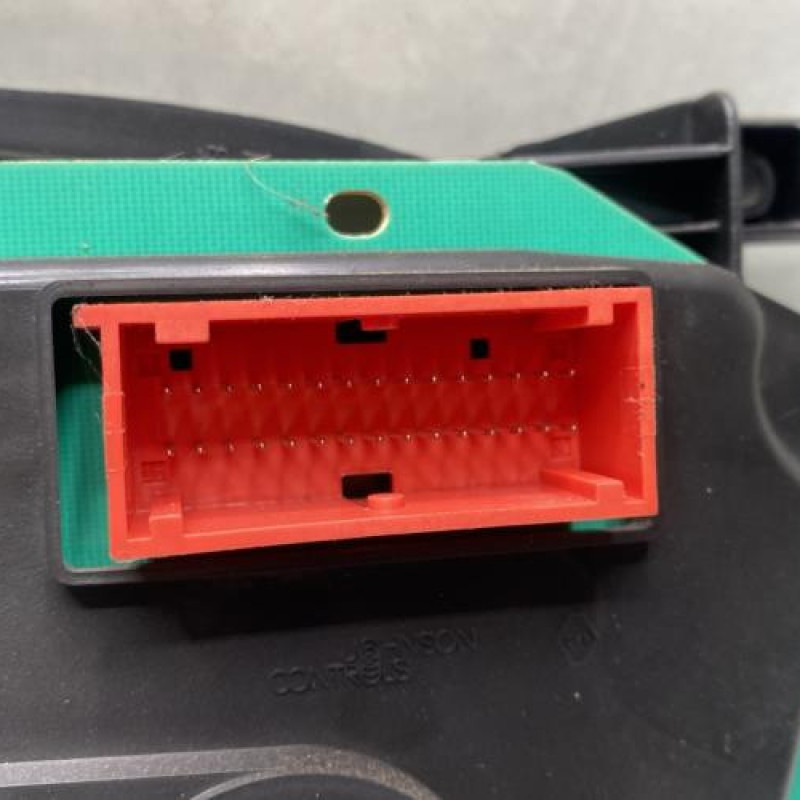 Compteur RENAULT TRAFIC 2 Photo n°4