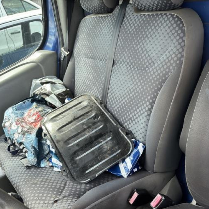 Compteur RENAULT TRAFIC 2 Photo n°16