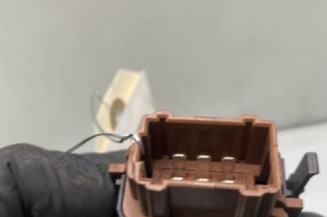 Interrupteur de leve vitre avant droit RENAULT TRAFIC 2