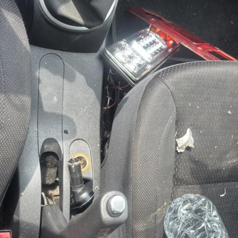 Boitier air bag RENAULT CLIO 3 Photo n°19