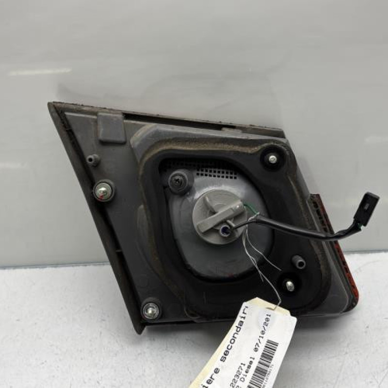 Feu arriere secondaire droit (feux) CHEVROLET CRUZE Photo n°2