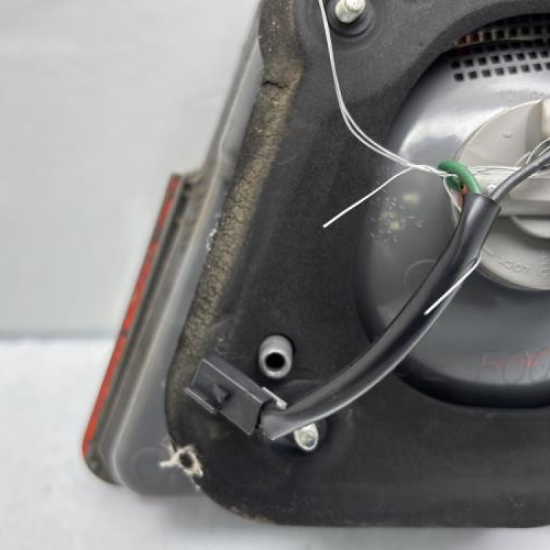 Feu arriere secondaire gauche (feux) CHEVROLET CRUZE Photo n°3