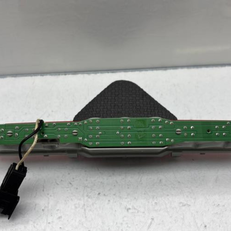 Feu arriere stop central CHEVROLET CRUZE Photo n°3