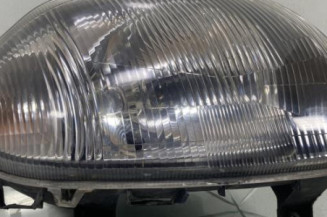 Optique avant principal droit (feux)(phare) RENAULT CLIO 2 Photo n°1