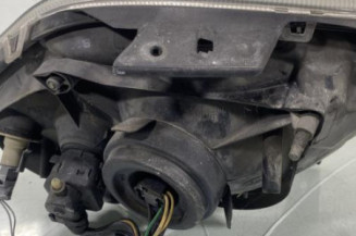 Optique avant principal gauche (feux)(phare) RENAULT CLIO 2