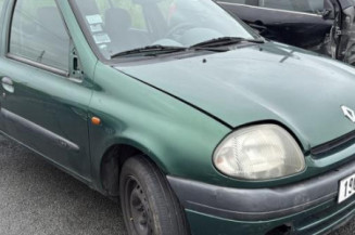 Optique avant principal gauche (feux)(phare) RENAULT CLIO 2