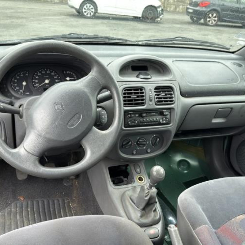 Optique avant principal droit (feux)(phare) RENAULT CLIO 2 Photo n°16