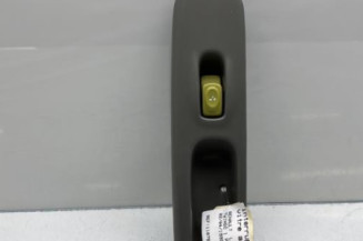 Interrupteur de leve vitre avant droit RENAULT TWINGO 1 Photo n°1