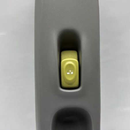 Interrupteur de leve vitre avant droit RENAULT TWINGO 1