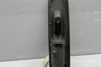 Interrupteur de leve vitre avant droit RENAULT TWINGO 1