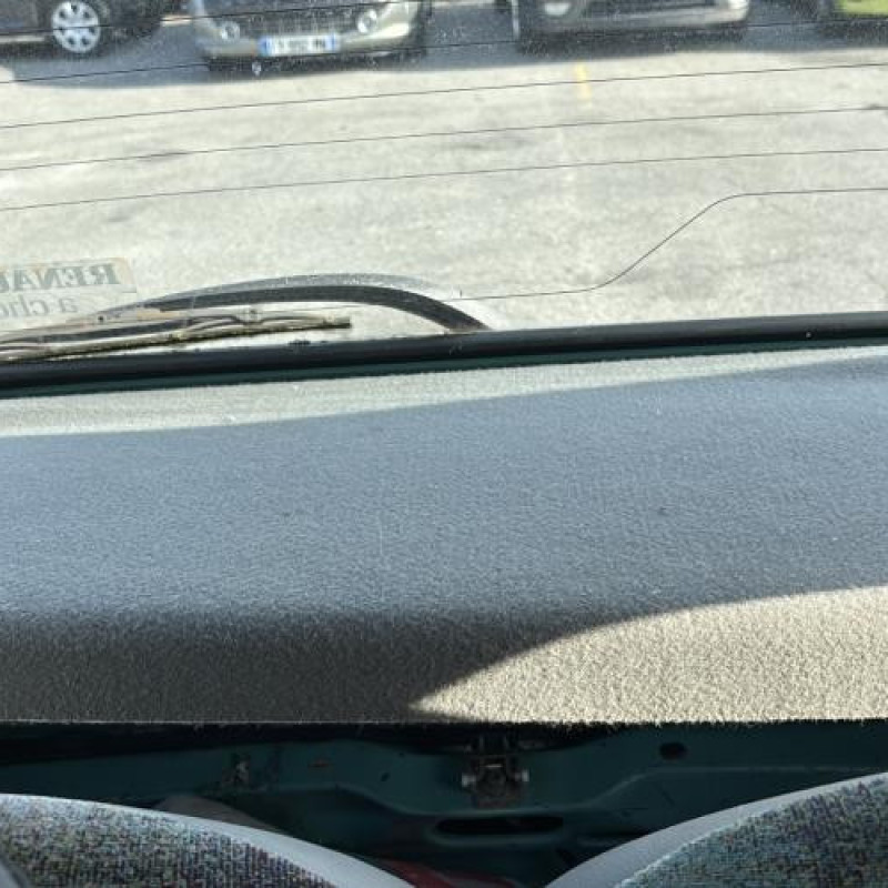 Interrupteur de leve vitre avant droit RENAULT TWINGO 1 Photo n°17