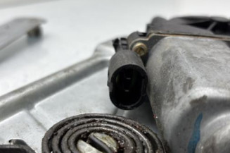 Leve vitre electrique avant gauche RENAULT TWINGO 1