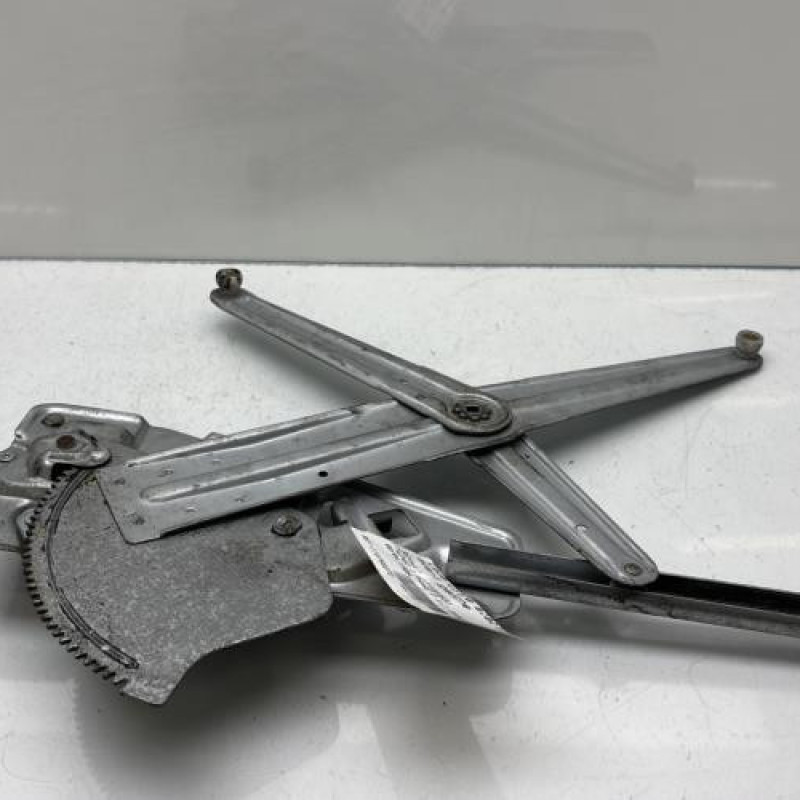 Leve vitre electrique avant gauche RENAULT TWINGO 1 Photo n°6