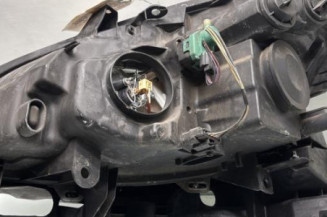 Optique avant principal droit (feux)(phare) RENAULT SCENIC 2