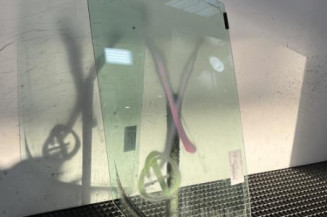 Vitre avant droit PEUGEOT BOXER 3